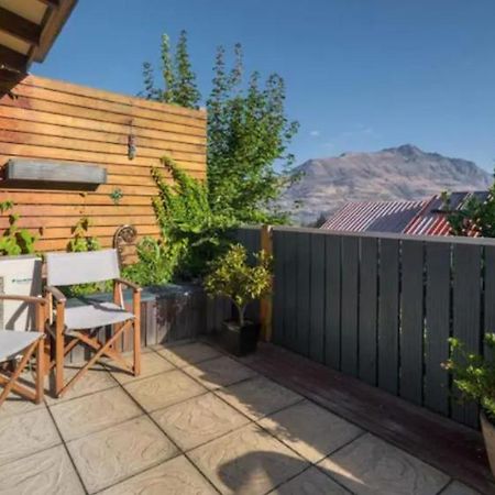 Fantastic Views, Close To Town 2 Bedroom Apartment Distretto di Distretto di Queenstown Esterno foto